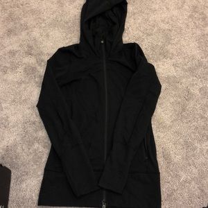 Lululemon jacket size 4!